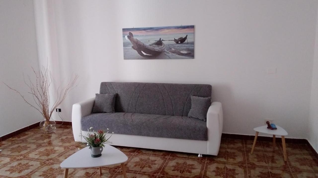 La Coccinella "Casa Vacanza" Isola delle Femmine Exterior foto